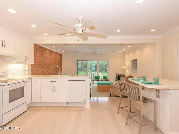 68 Linden Court, Spring Lake Heights, NJ 07762