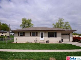 9304 Meredith Ave, Omaha, NE 68134