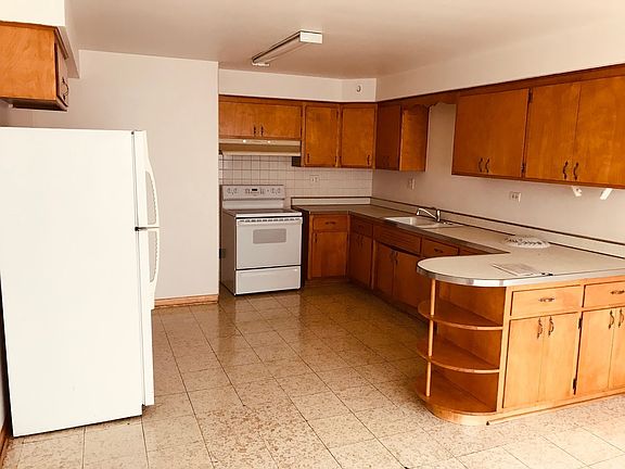2nd image of 7033 W Diversey Ave APT 2S