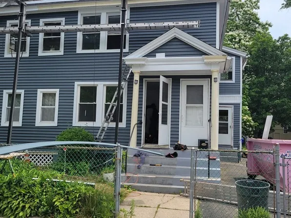 35-37 Suffolk St, Springfield, MA 01109