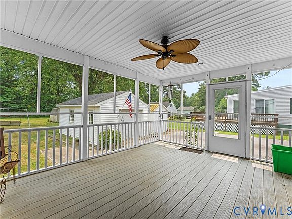 3rd image of 9633 Shamrock Dr