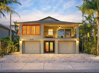 15517 Gulf Blvd, Redington Beach, FL 33708