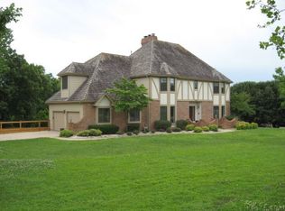 7501 SW 33rd St, Topeka, KS 66614