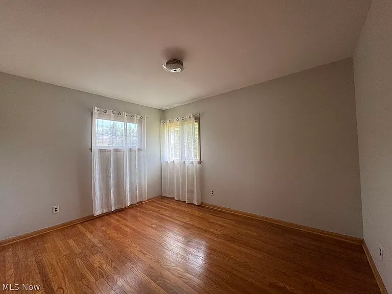 7726 York Rd — Photo 18