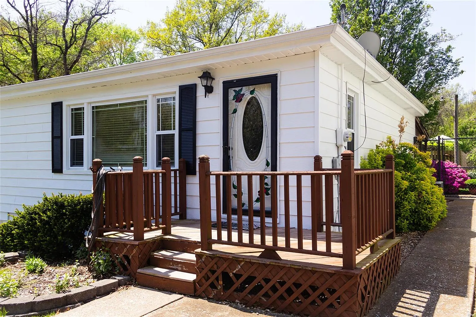 1303 Alice St photo 1
