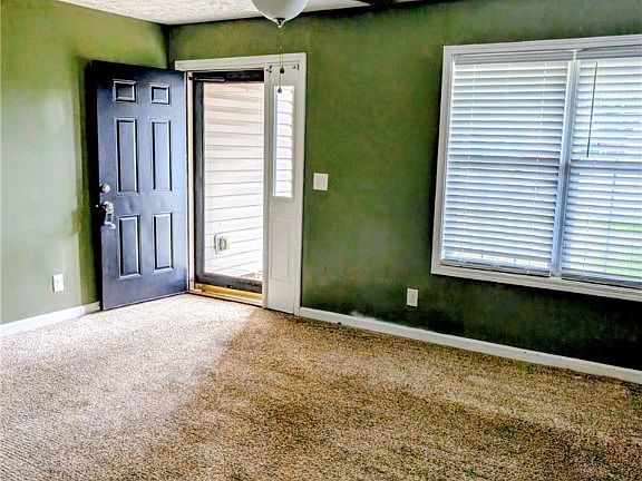 4th image of 1013 Whiskerlake Dr