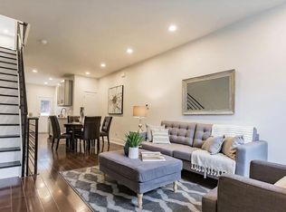 2016 Mercy St, Philadelphia, PA 19145