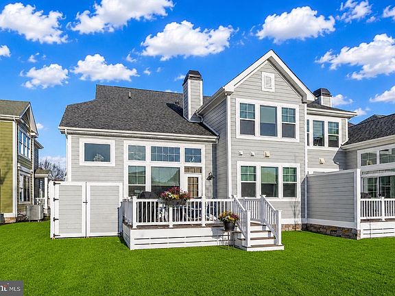 3rd image of 28634 Coastal Cove Way