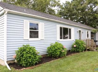 123 Townline St, Oak Harbor, OH 43449
