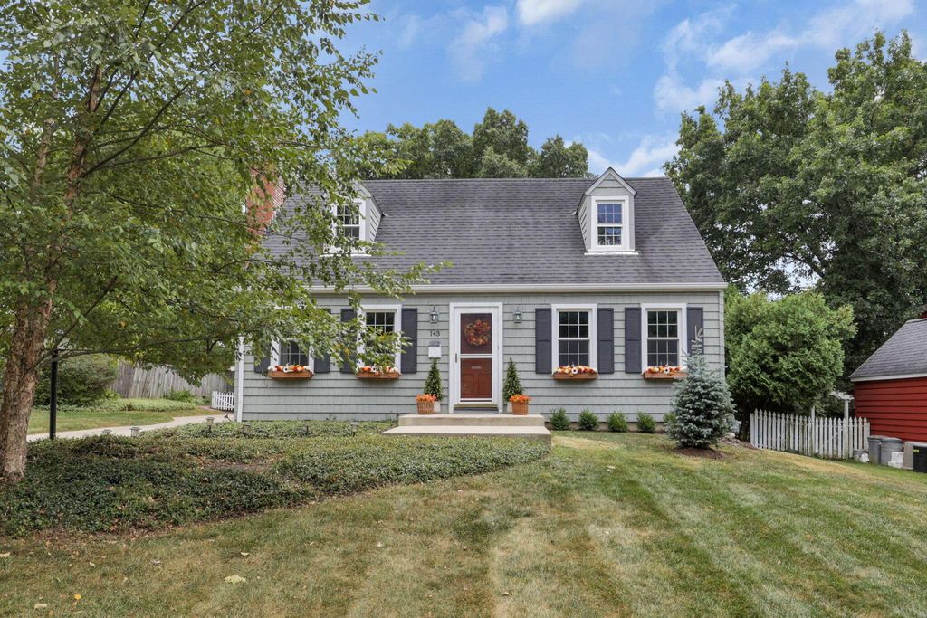 Real estate listing image