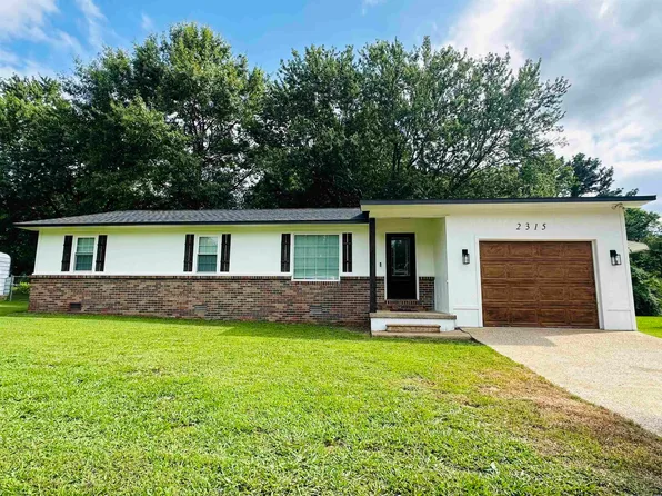 2315 Norwood Dr, Union City, TN 38261