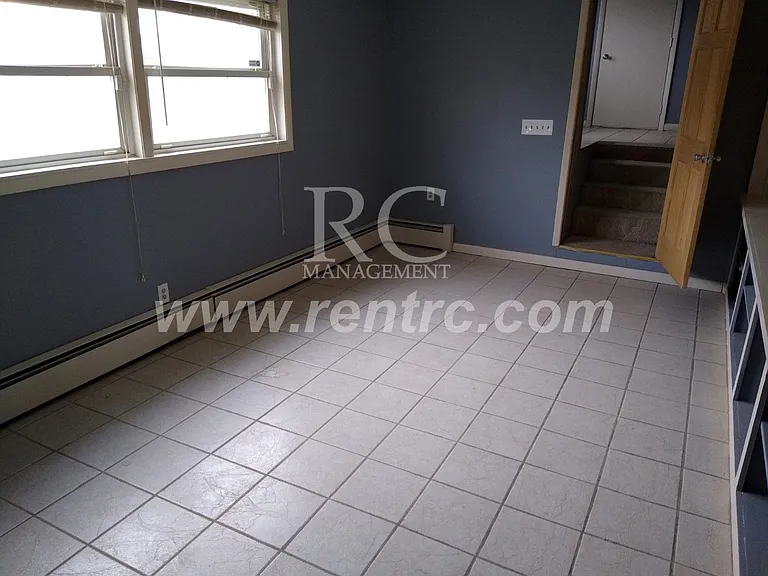905 Sprague Rd — Photo 11