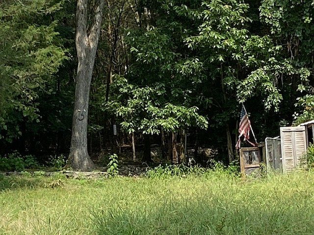 2nd image of 1865 Nonaville Rd