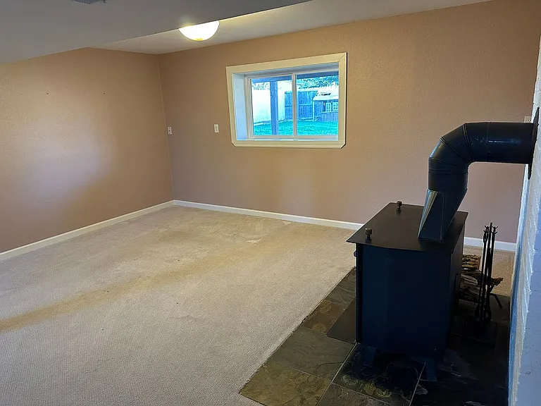 840 W Linden St — Photo 18