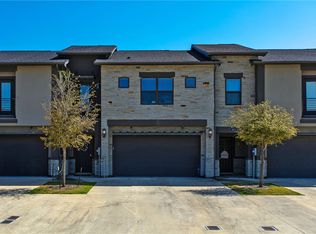 2836 Papa Bear Dr, College Station, TX 77845