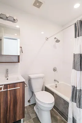 Rented by Compass | media 28