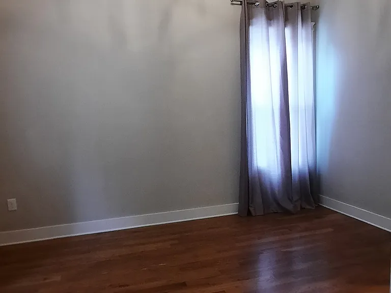 1726 Carvell Ave — Photo 17