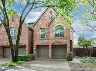 4144 Towne Green Cir, Addison, TX 75001