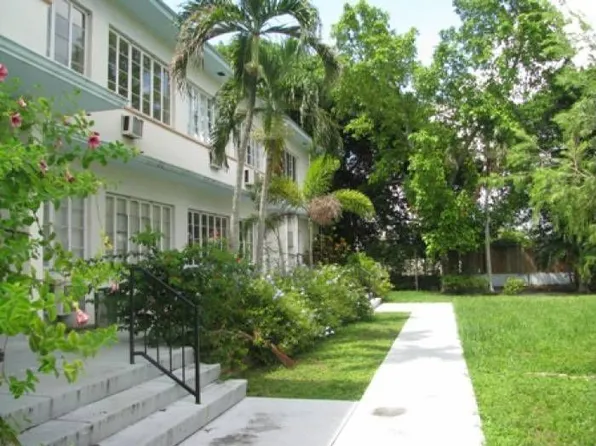 145 NE 82nd Ter APT 8, Miami, FL 33138