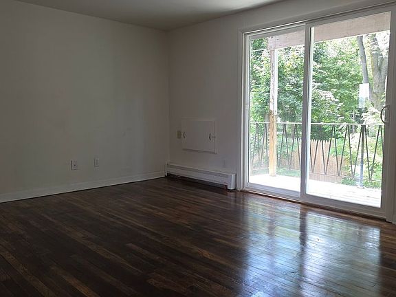 3rd image of 519 W Water St APT C