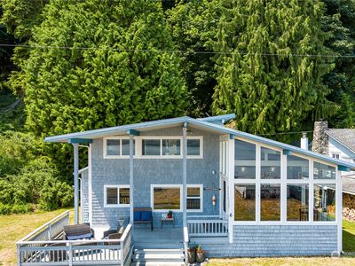 8088 Possession Beach Walk, Clinton, WA, 98236