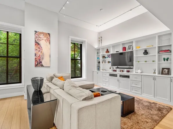 21 Father Francis Gilday St APT 102, Boston, MA 02118