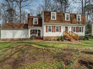 8930 Redbridge Rd, North Chesterfield, VA 23236