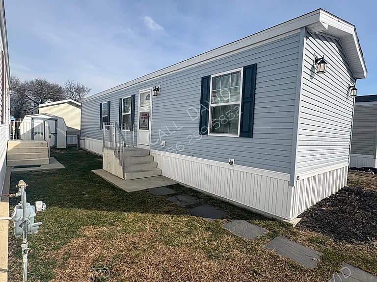 291 N Virginia Ave #43 — Photo 7