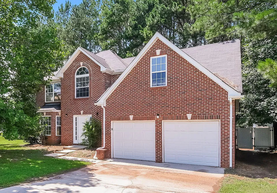 146 Edison Dr