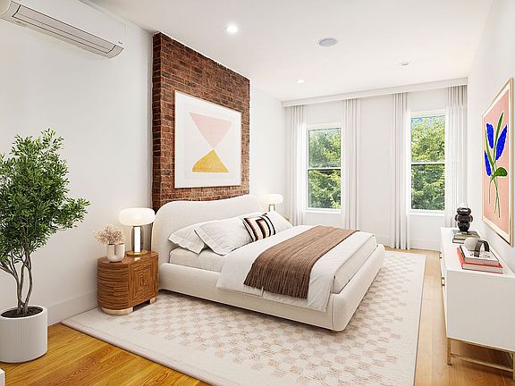 5th image of 140 Jefferson Ave APT 4