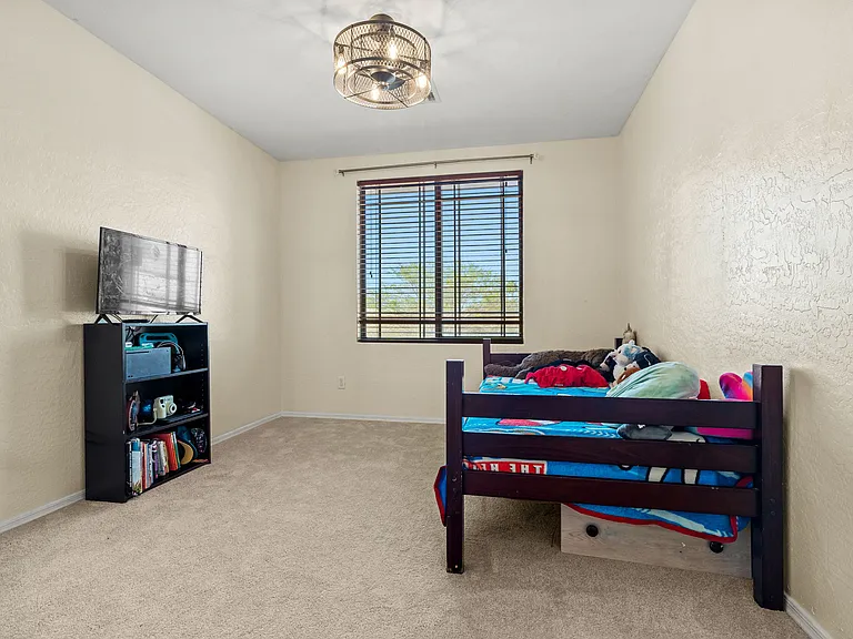 3299 E Boston St — Photo 29