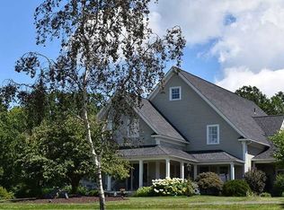 120 Pells Rd, Rhinebeck, NY 12572