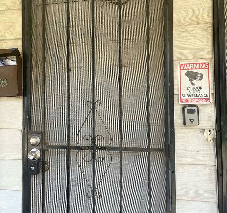 1st image of 947 Paxton Rd #2