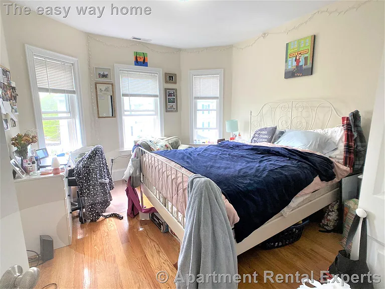 20 Willard Ave #2 — Photo 3