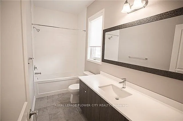 220 Huguenot Rd — Photo 16