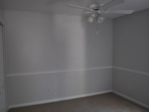 3rd image of 1020 White House Blvd
