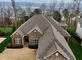 25 Ridge Bluff Cir SE, Huntsville, AL 35803