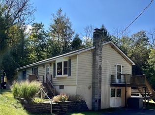 87 Point Of Rock Rd, Falls Village, CT 06031
