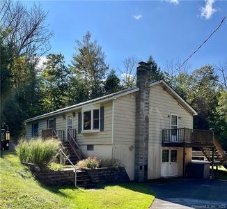 87 Point Of Rock Rd, Falls Village, CT, 06031