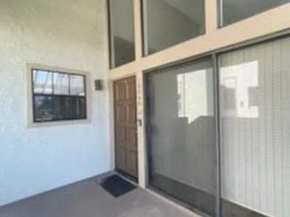 10540 Lakeside Dr N Unit J, Garden Grove, CA 92840