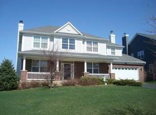 1008 Nighthawk Way, Cary, IL 60013