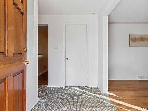 5th image of 1800 Lewis Court