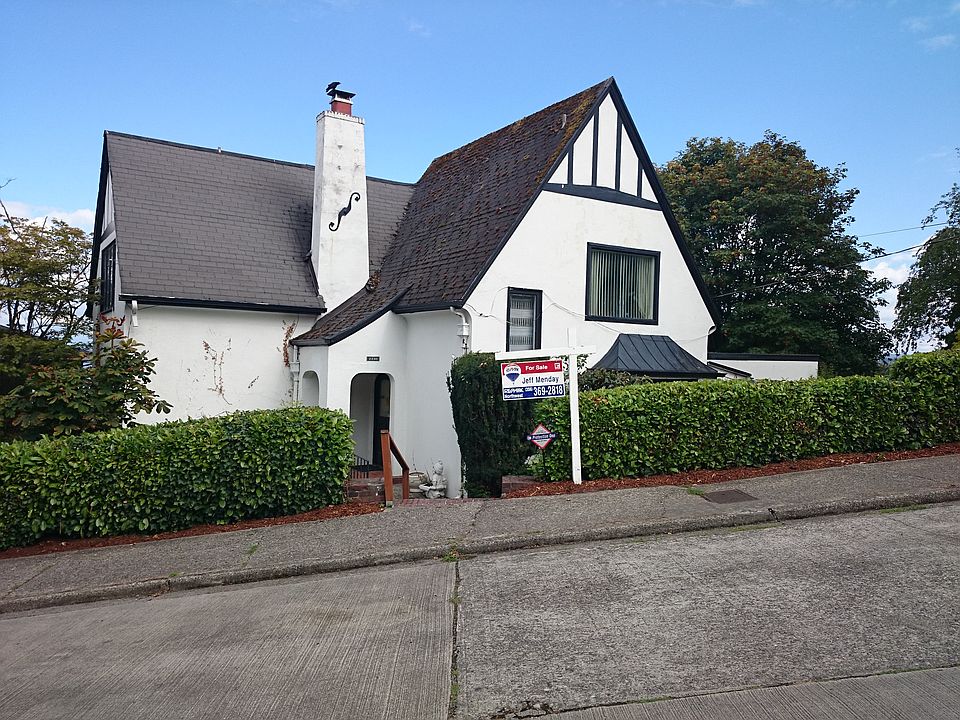 2nd image of 1130 Lake Washington Blvd S