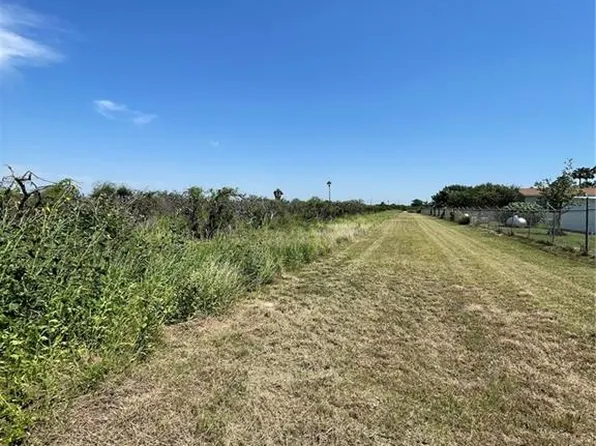 S Mile 2 Rd W, Mercedes, TX 78570