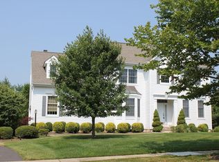 2 Seminole Rd, Skillman, NJ 08558