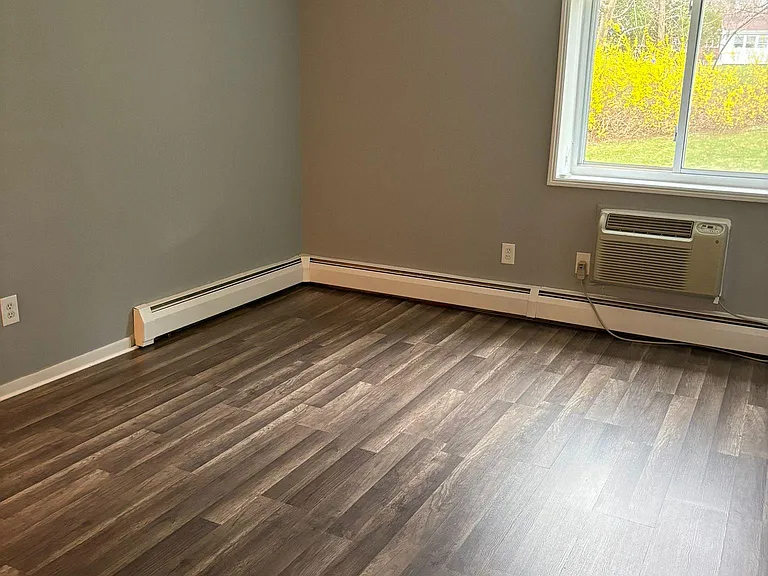 10 Carillon Dr #A — Photo 20