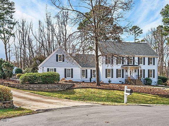 2nd image of 2004 Upland Ct