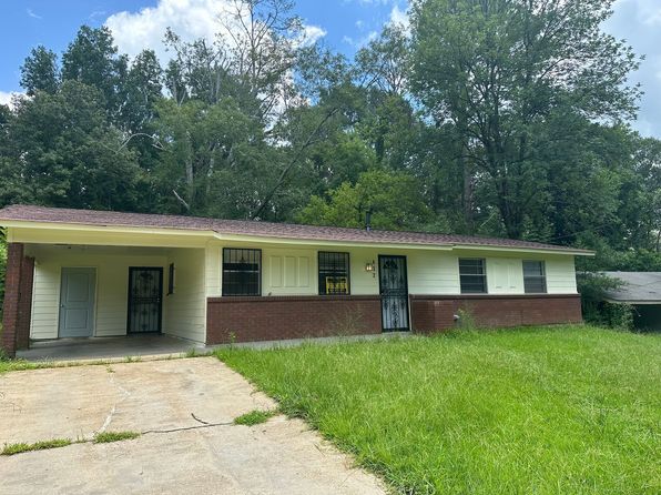 632 Queen Julianna Ln