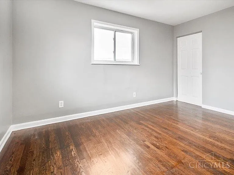 1638 Crest Hill Ave #3 — Photo 7