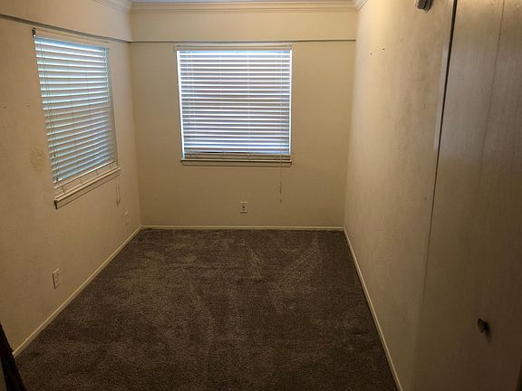 5th image of 1015 W Highland St #1